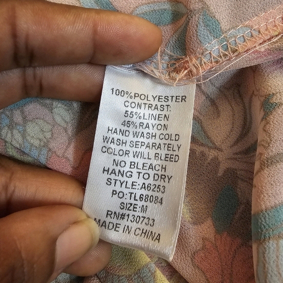 Umgee Pink Floral Print Sheer Coastal Oversized Top with Fringe Hem Size Medium - Picture 5 of 7